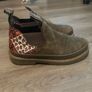 Women’s Slip-On Leather Romeo Boot - Brown with Paisley Accent